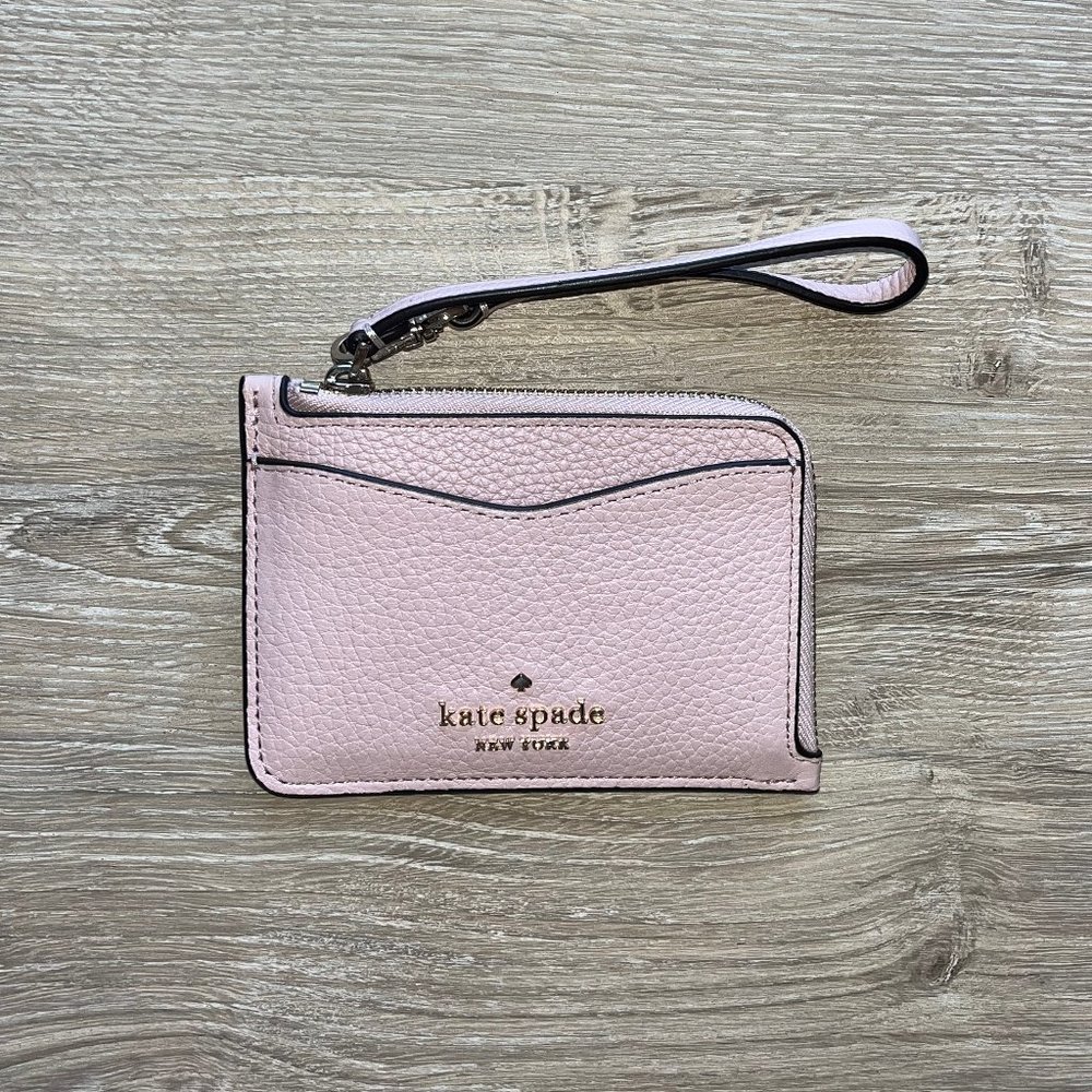 Kate Spade Leila Small Cardholder Wristlet in Rose Smoke Pink